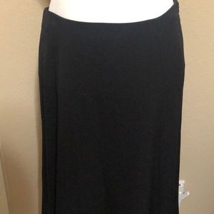 Women’s Petite Black Eddie Bauer Midi Skirt